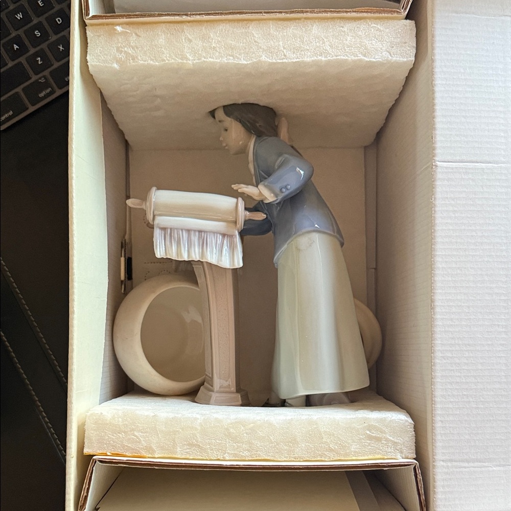 Lladro Blue and Cream Figurine